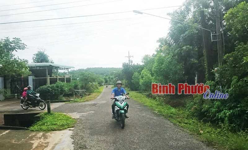 Thị đoàn Đồng Xoài “Thắp sáng đường đô thị” Thị đoàn Đồng Xoài “Thắp sáng đường đô thị”