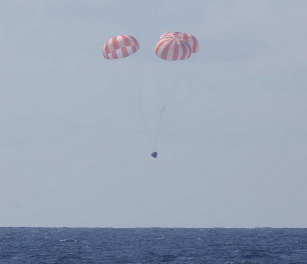 dragon122052015110010.jpg