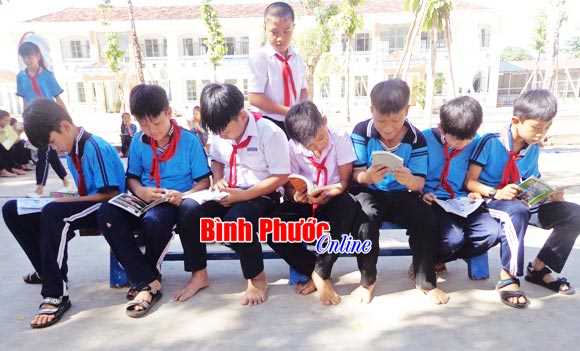 Đổi mới thư viện trường học ở Đồng Phú Đổi mới thư viện trường học ở Đồng Phú