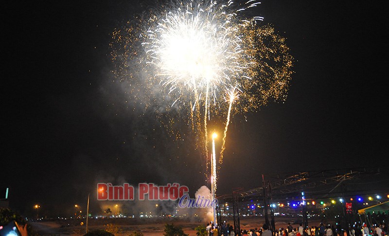 Lễ hội bắn pháo hoa xuân Kỷ Hợi 2019 Lễ hội bắn pháo hoa xuân Kỷ Hợi 2019
