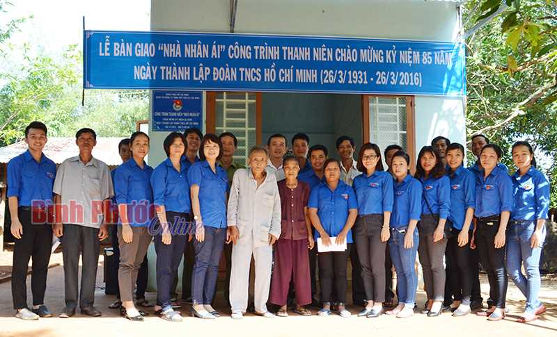 Sôi nổi phong trào “4 nhất” của tuổi trẻ cao su Lộc Ninh