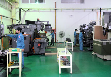 Những công việc không được dùng lao động nữ Những công việc không được dùng lao động nữ