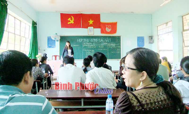 Tư vấn tâm lý cho học sinh trường phổ thông Tư vấn tâm lý cho học sinh trường phổ thông