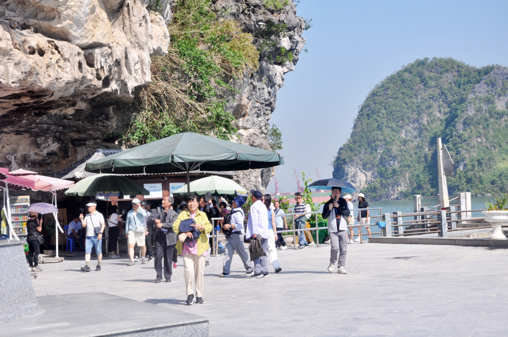Du lịch Quảng Ninh: Năm mới, kỳ vọng mới Du lịch Quảng Ninh: Năm mới, kỳ vọng mới