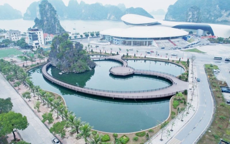 Du lịch Quảng Ninh sôi động dịp nghỉ lễ
