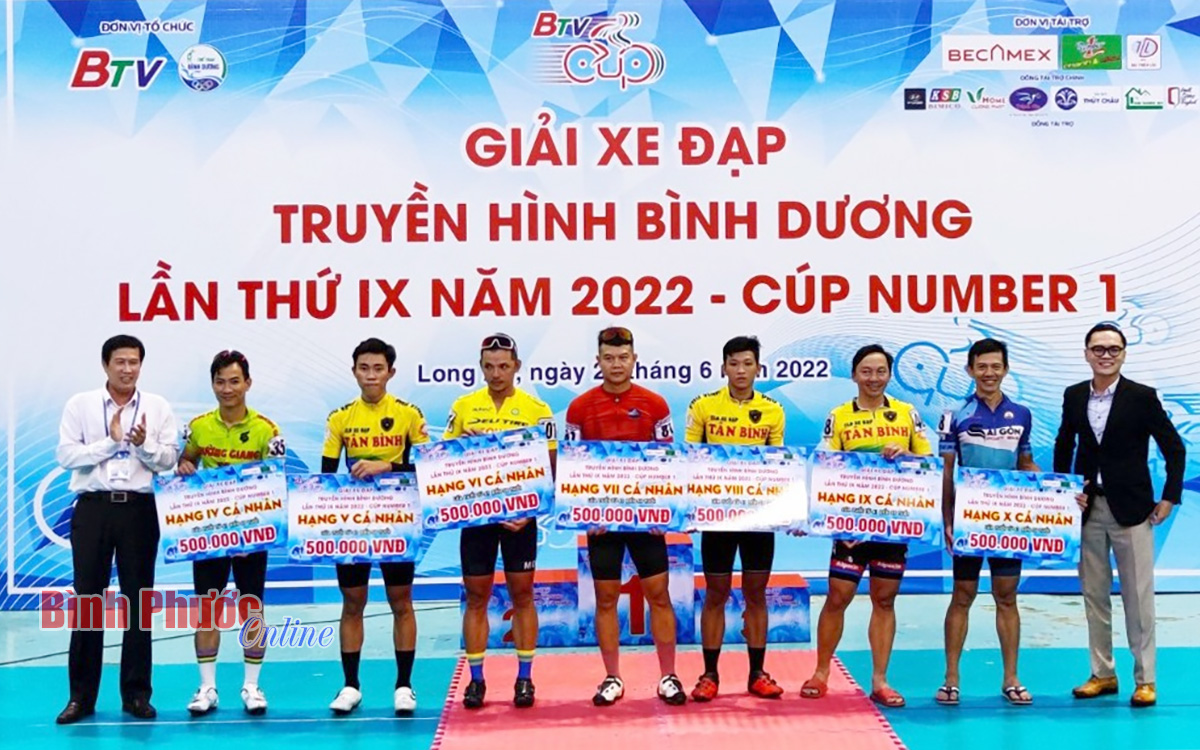 dua_4_13394625062022.jpg
