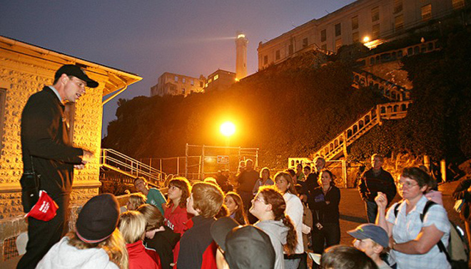 dulichdem926082014040655.jpg