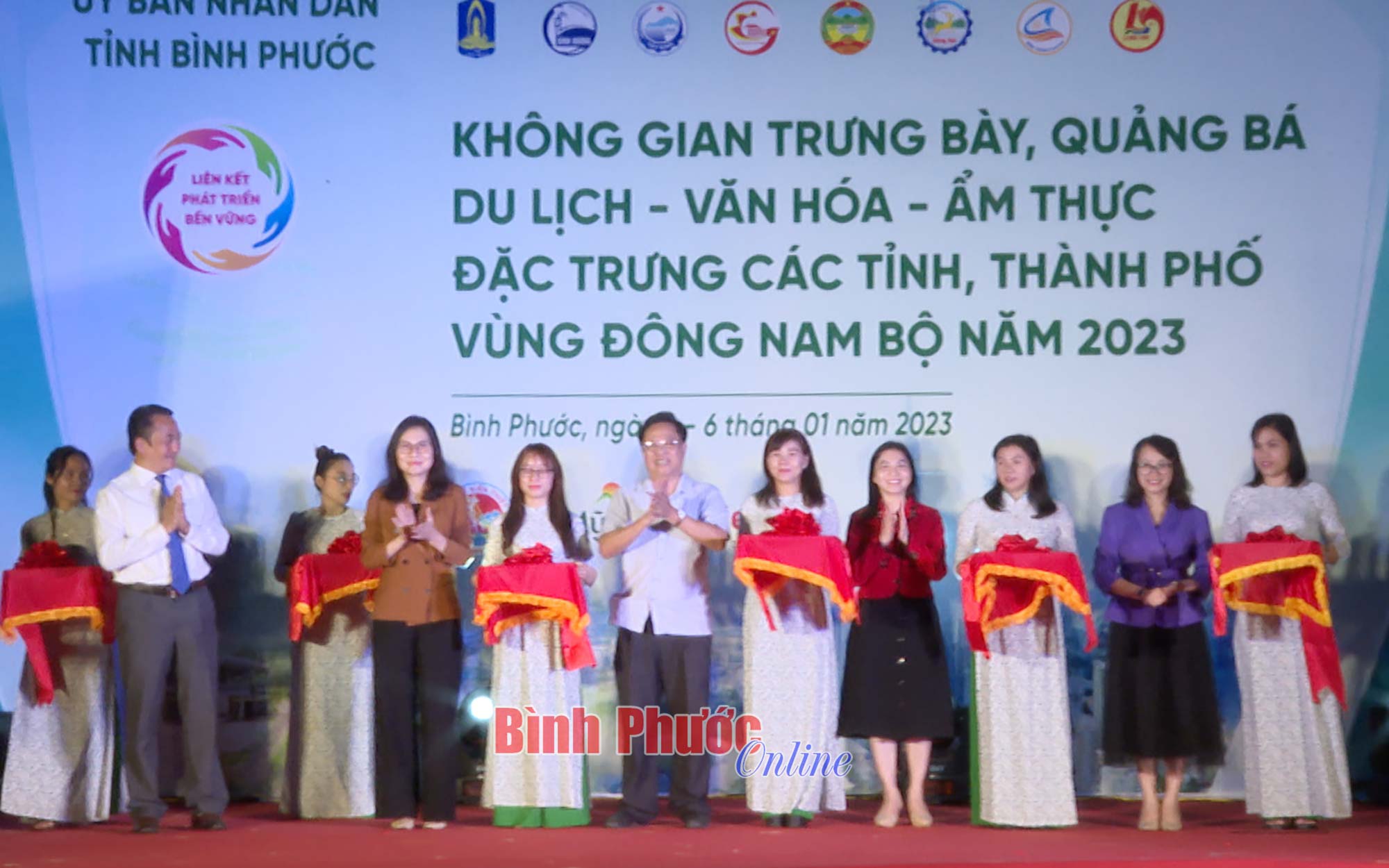 dung_hinh_00_01_03_04_22272104012023.jpg