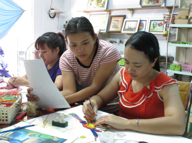 Khởi nghiệp từ đam mê tranh giấy xoắn Khởi nghiệp từ đam mê tranh giấy xoắn