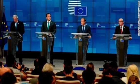 Hội nghị thượng đỉnh EU thông qua thỏa thuận về Brexit Hội nghị thượng đỉnh EU thông qua thỏa thuận về Brexit