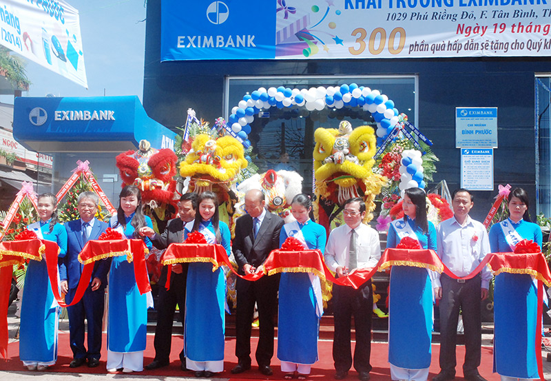 Eximbank khai trương chi nhánh Bình Phước Eximbank khai trương chi nhánh Bình Phước