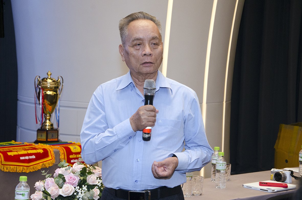 f96de0b144c81eacc76ba48144e495e7.jpg
