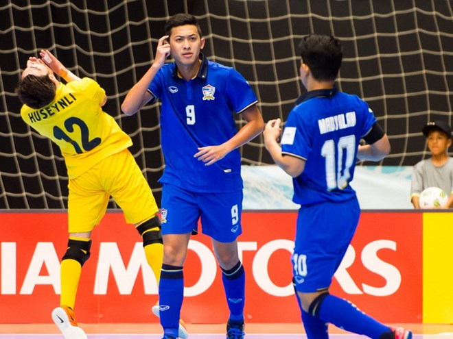 Đội tuyển Futsal Thái Lan dừng bước sau “cơn mưa bàn thắng” Đội tuyển Futsal Thái Lan dừng bước sau “cơn mưa bàn thắng”