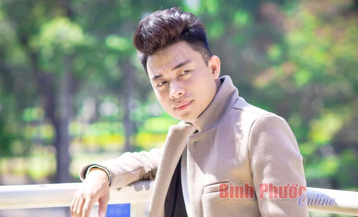 Xúc động với MV phim ca nhạc về mẹ của ca sĩ Hà Trọng Anh Xúc động với MV phim ca nhạc về mẹ của ca sĩ Hà Trọng Anh