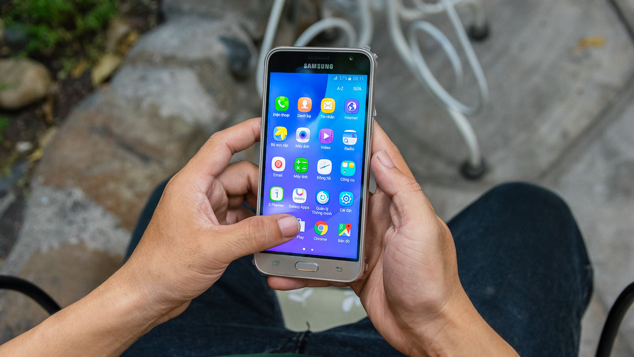 galaxyj311.jpg