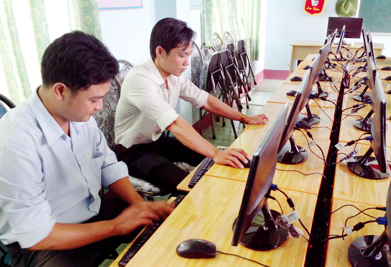 Gần 900 triệu đồng đầu tư trang thiết bị phục vụ nông thôn mới