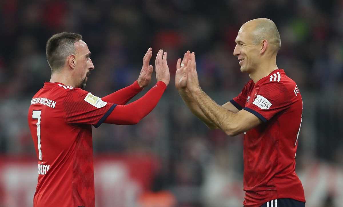 Hoeness: Bayern sẵn sàng trắng tay để chia tay Ro-Ri trong tôn trọng Hoeness: Bayern sẵn sàng trắng tay để chia tay Ro-Ri trong tôn trọng