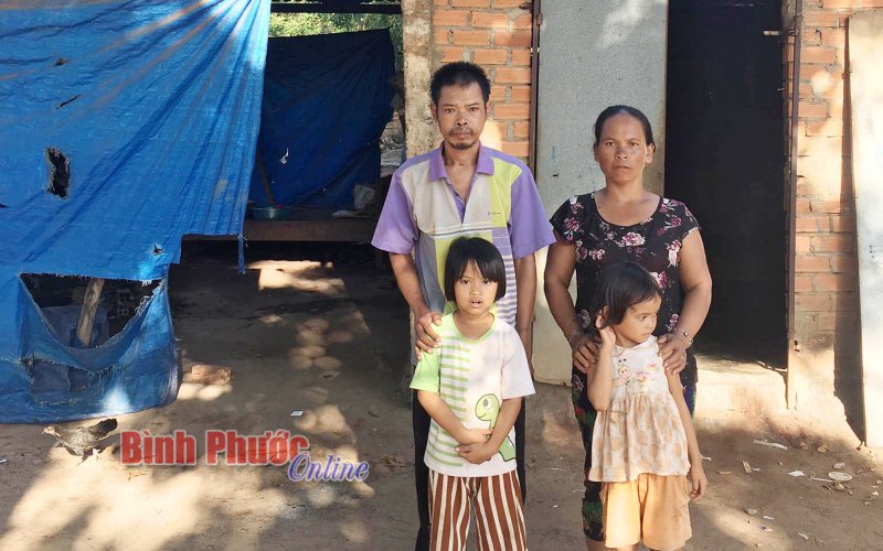 Gia đình chị Thị Giá rất cần trợ giúp Gia đình chị Thị Giá rất cần trợ giúp