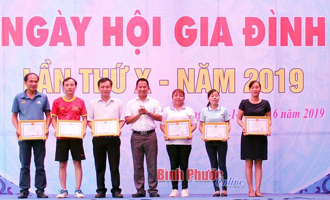 Bù Đăng đoạt giải nhất toàn đoàn ngày hội gia đình năm 2019 Bù Đăng đoạt giải nhất toàn đoàn ngày hội gia đình năm 2019