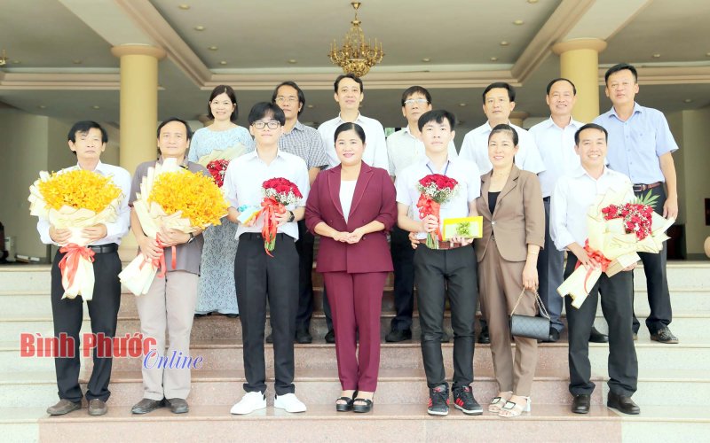 Giáo dục Bình Phước vươn ra biển lớn