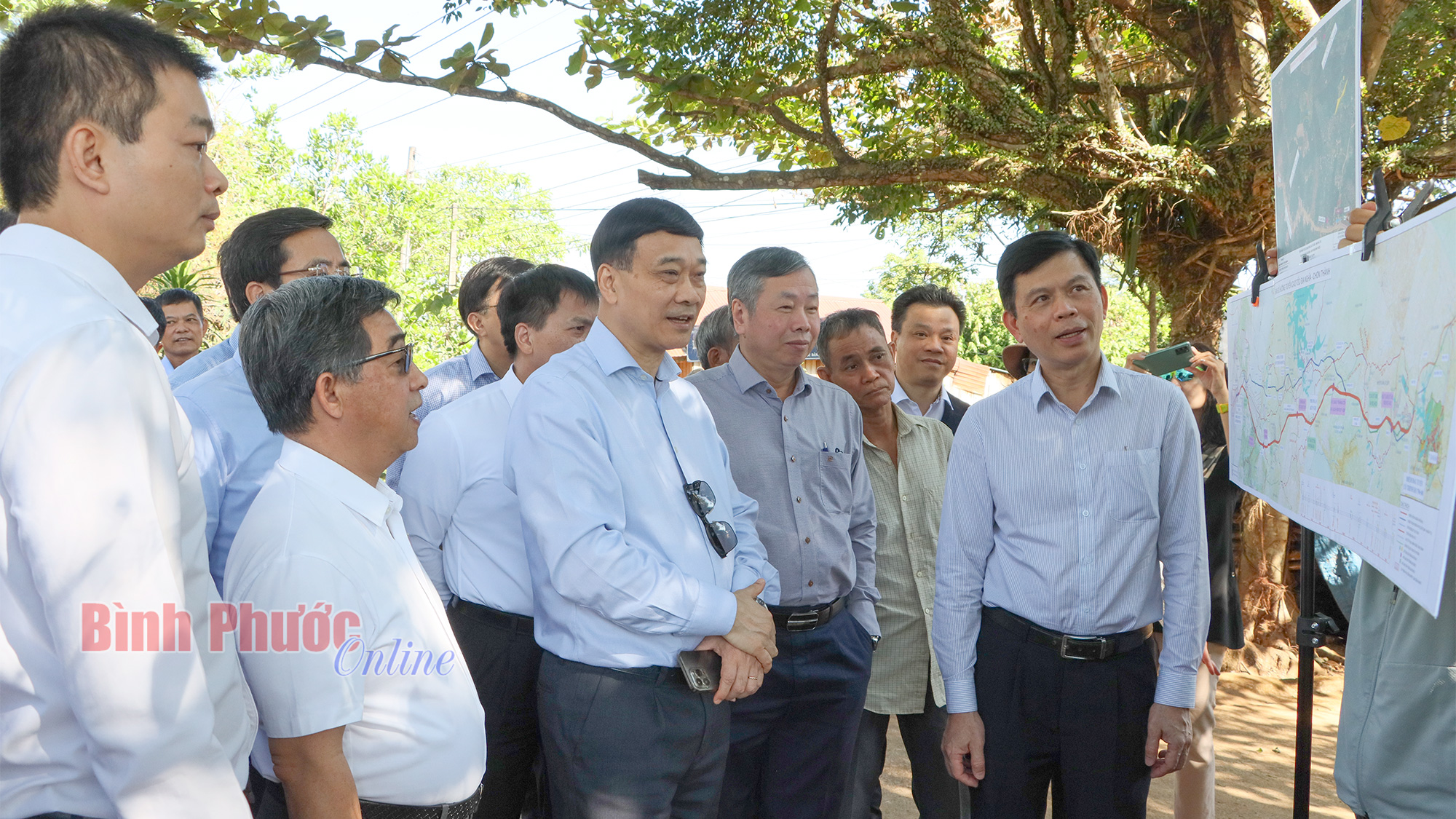 Giao thông đi trước mở đường Giao thông đi trước mở đường