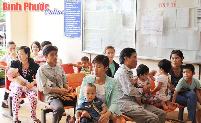 Giao mùa, nguy cơ bùng phát dịch cúm ở trẻ em
