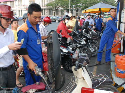 Tăng giá xăng dầu không vượt quá 7%