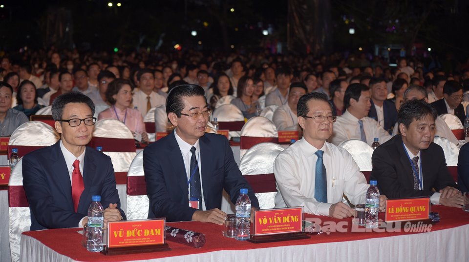 gin_giu_hoa_binh_231122g_10173728112022.jpg