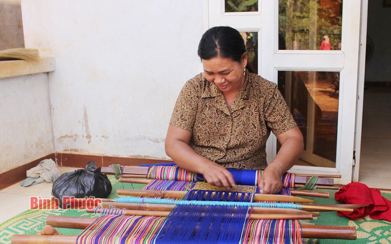 Gìn giữ nét đẹp dệt thổ cẩm Gìn giữ nét đẹp dệt thổ cẩm