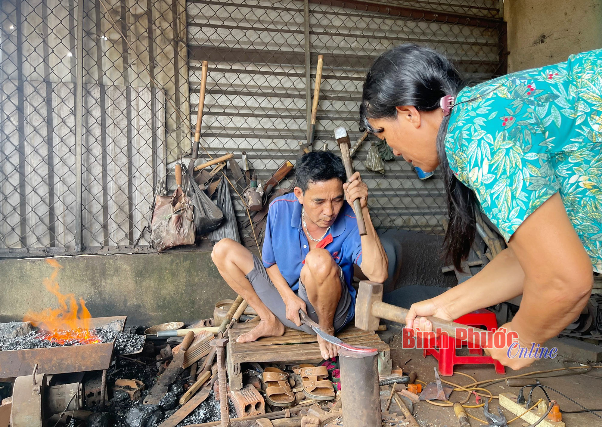 “Giữ lửa” nghề rèn “Giữ lửa” nghề rèn