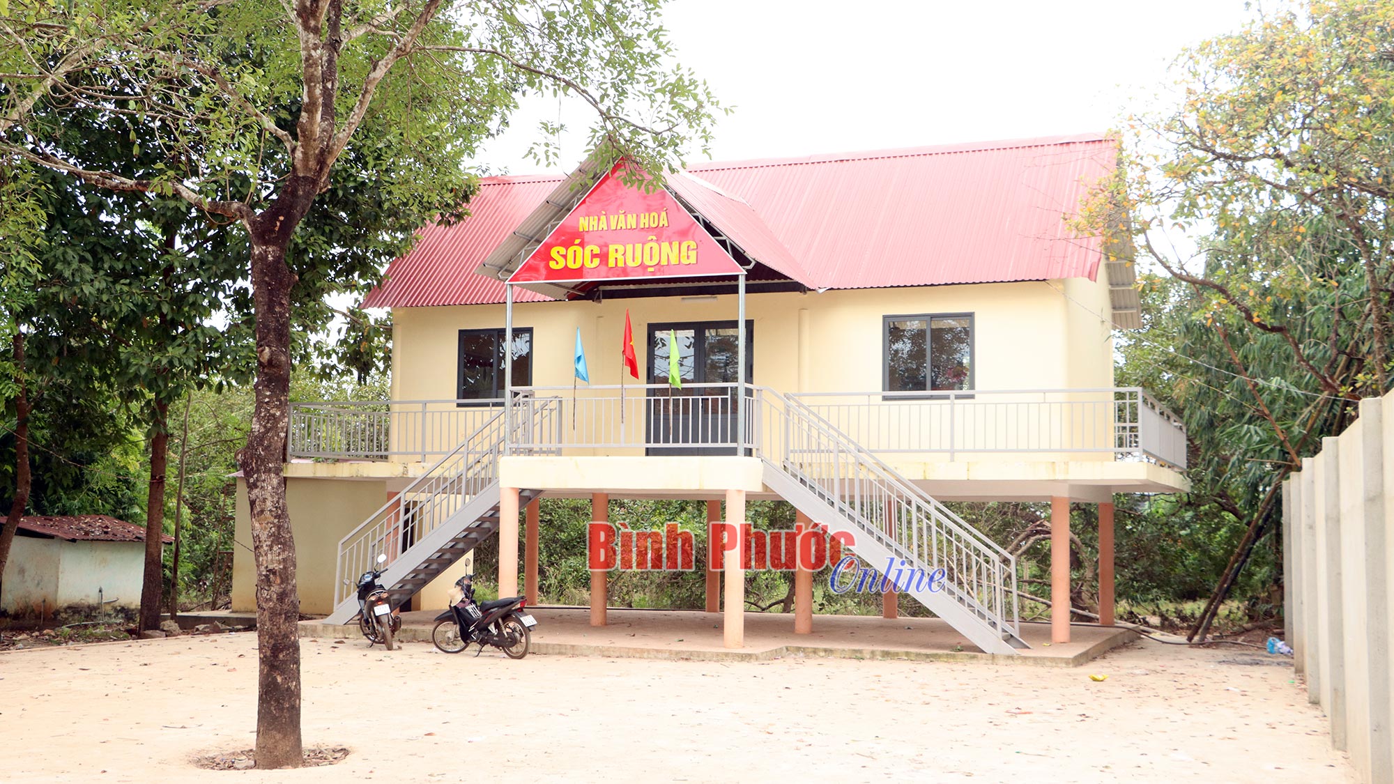Gỡ khó nông thôn mới