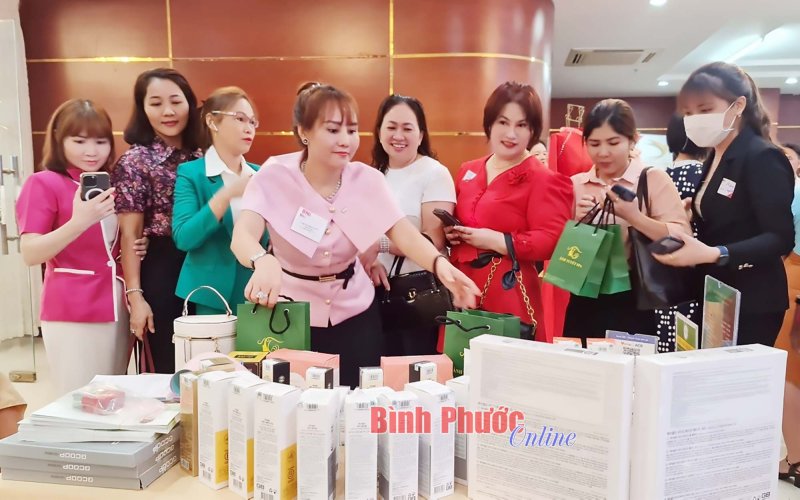 Góc nhìn bình đẳng giới tại Việt Nam Góc nhìn bình đẳng giới tại Việt Nam
