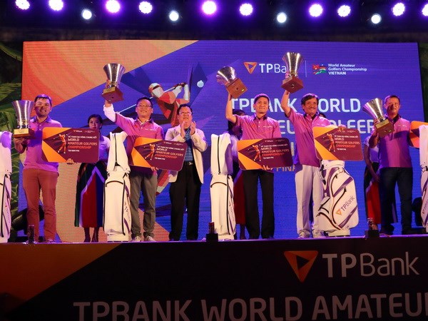 golftpbank12092016035118.jpg