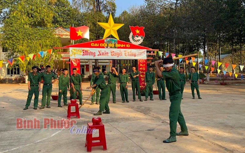 “Góp lửa” gìn giữ trò chơi dân gian