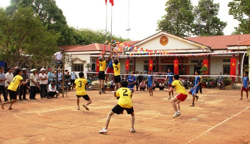 Rộn ràng lễ hội mừng Đảng, mừng xuân