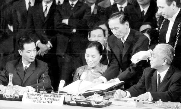 Ngày ấy ở trại Davis - Kỳ 1