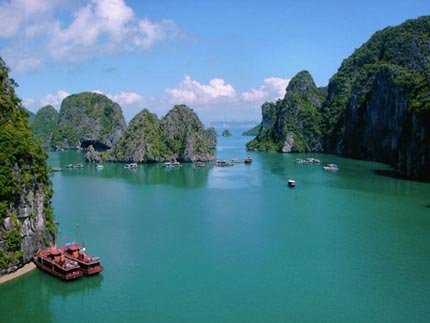 Vịnh Hạ Long “nổi như cồn” trên bản đồ du lịch thế giới