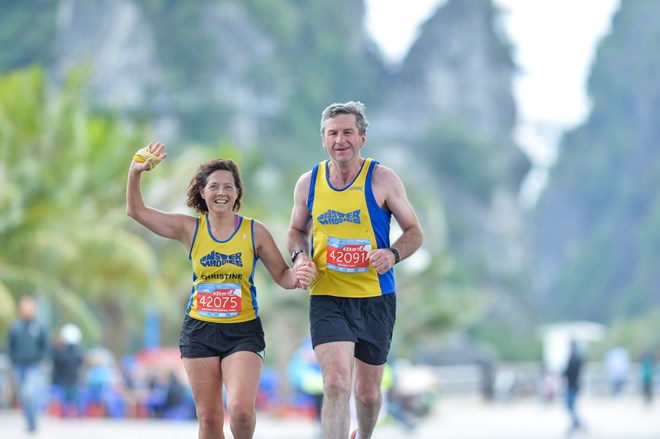 halongbayheritagemarathon21126112017072446.jpg
