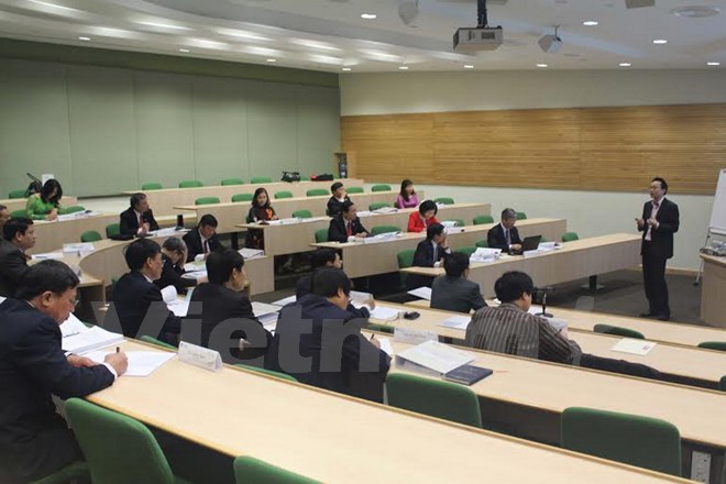 Singapore chia sẻ kinh nghiệm hành chính công với Việt Nam Singapore chia sẻ kinh nghiệm hành chính công với Việt Nam