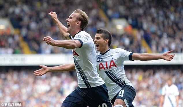 Man City thảm bại trước Tottenham, nguy cơ mất ngôi cho M.U Man City thảm bại trước Tottenham, nguy cơ mất ngôi cho M.U