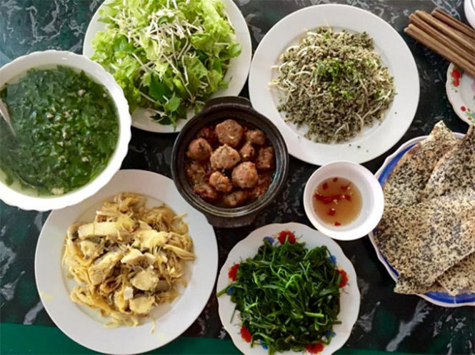 ​Hến, món ngon dân dã