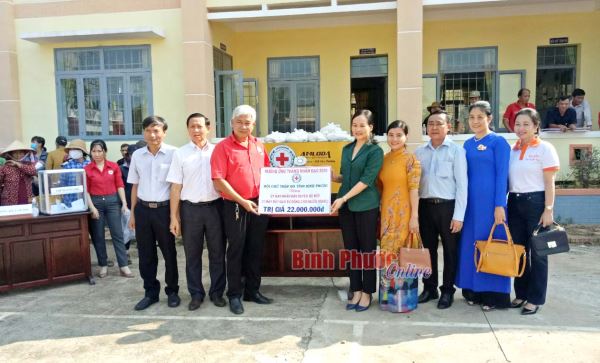 Bù Đốp có “ATM gạo” miễn phí Bù Đốp có “ATM gạo” miễn phí