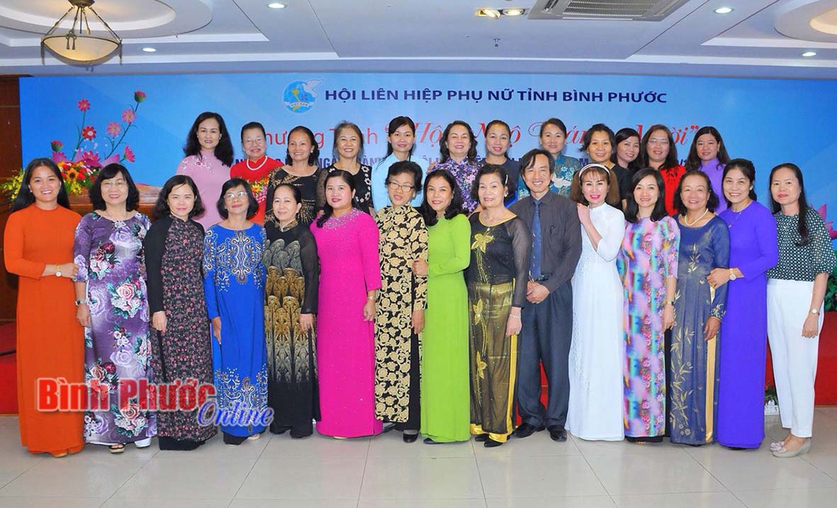 hinh-anh-doanh-nhan-nu-tinh-binh-phuoc17122018091743.jpg