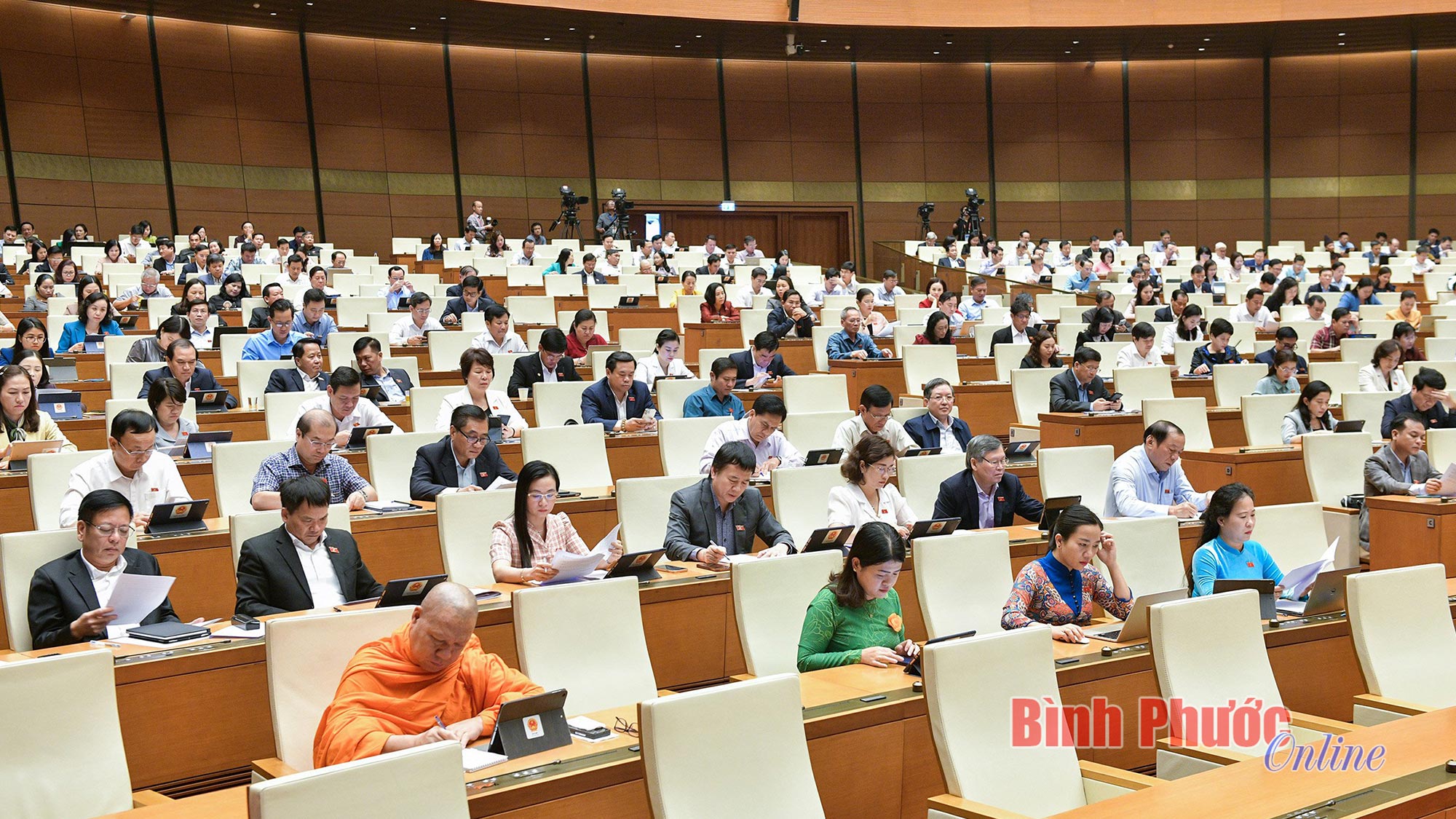 hinh_2_cac_dai_bieu_23_16343923112023.jpg