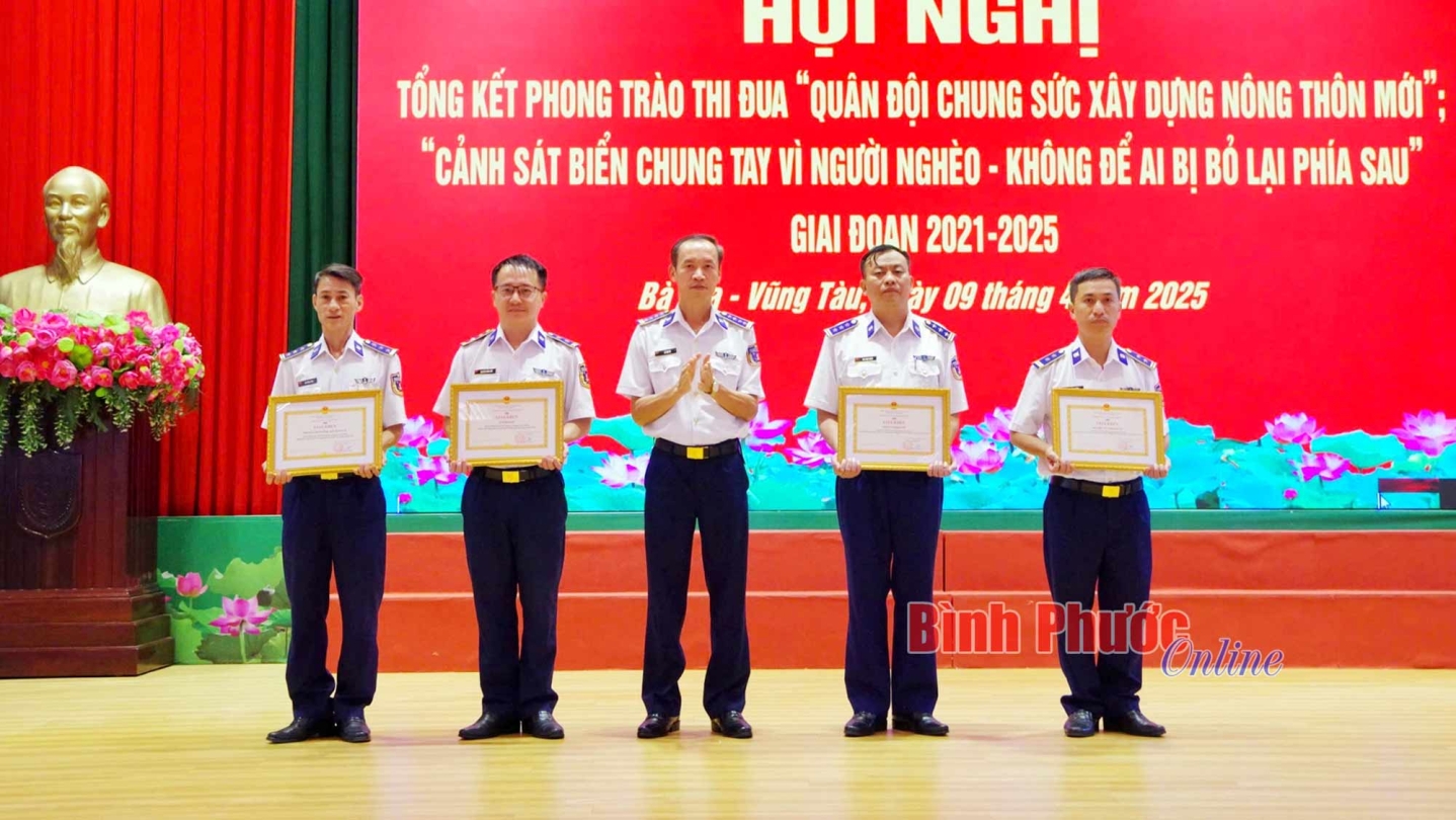 hinh_2_khen_thuong_19095609042025.jpg
