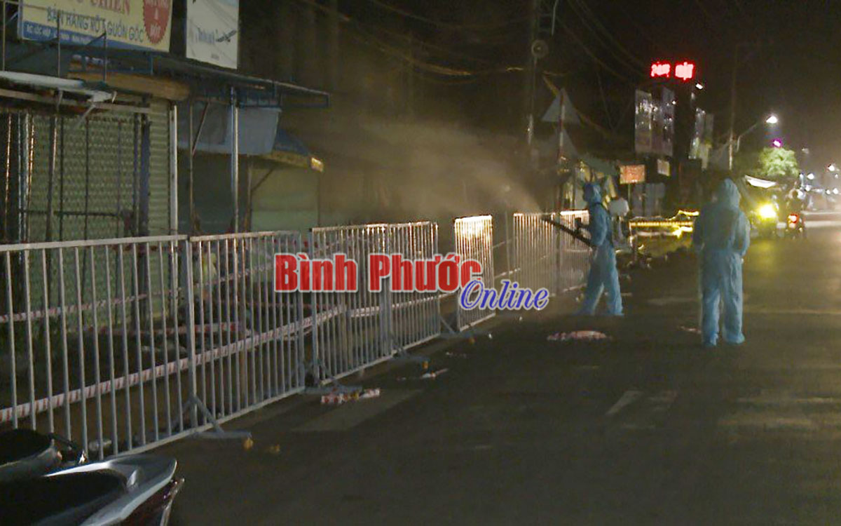 hinh_3_phun_khu_khuan_08142510072021.jpg