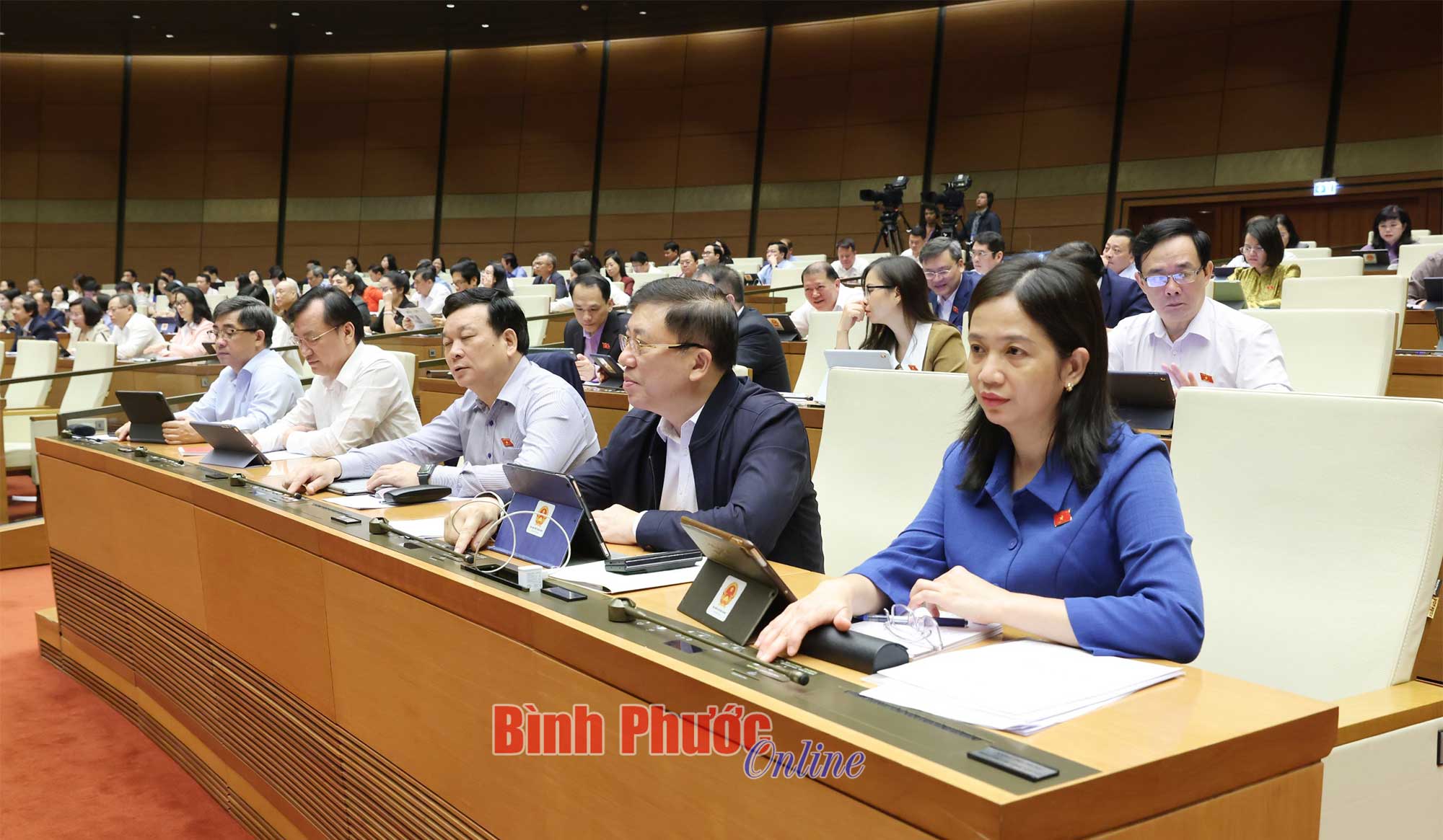 hinh_5_bieu_quyet_15393327112023.jpg