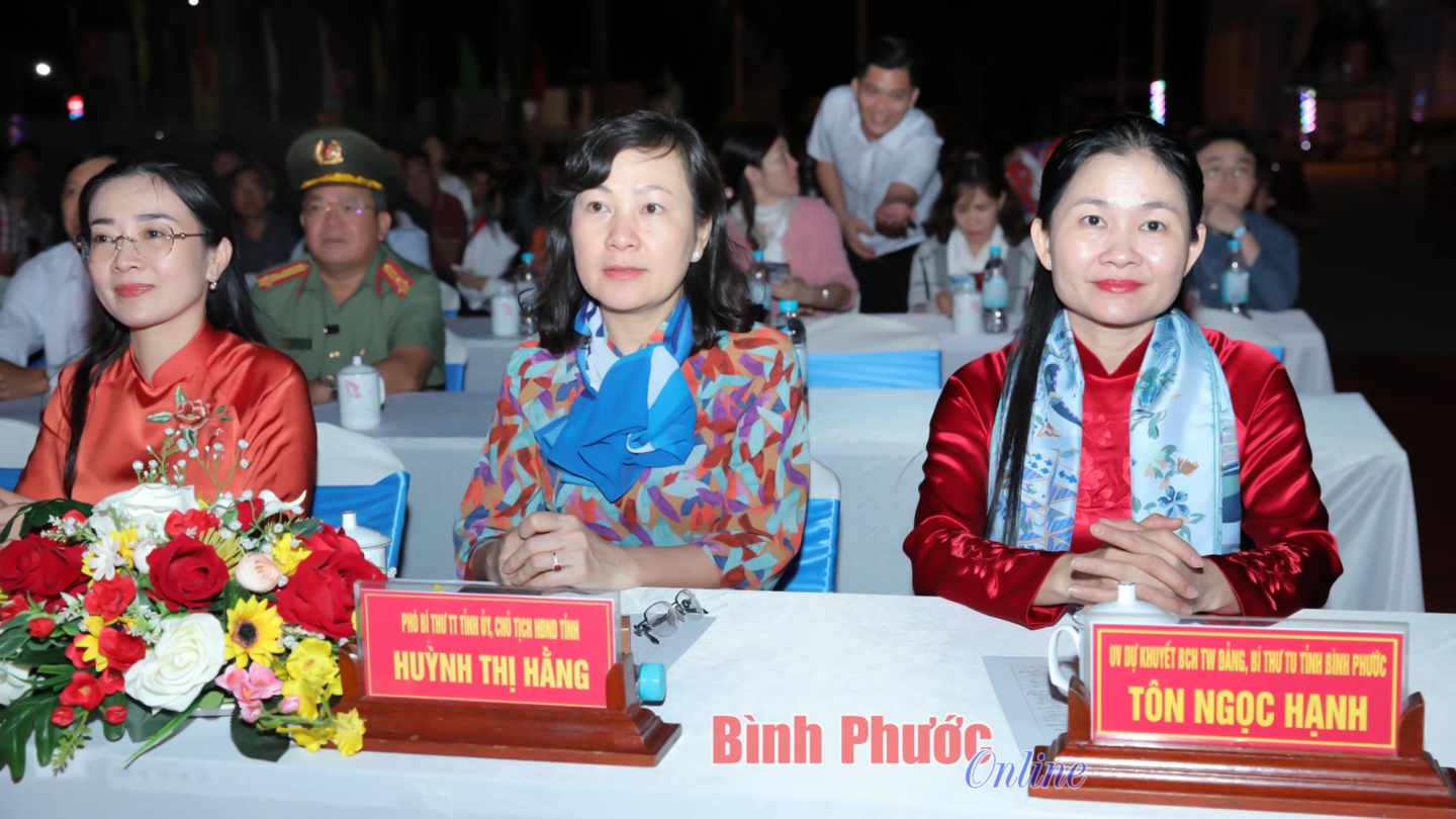 hinh_5_giao_thua_00544929012025.jpg