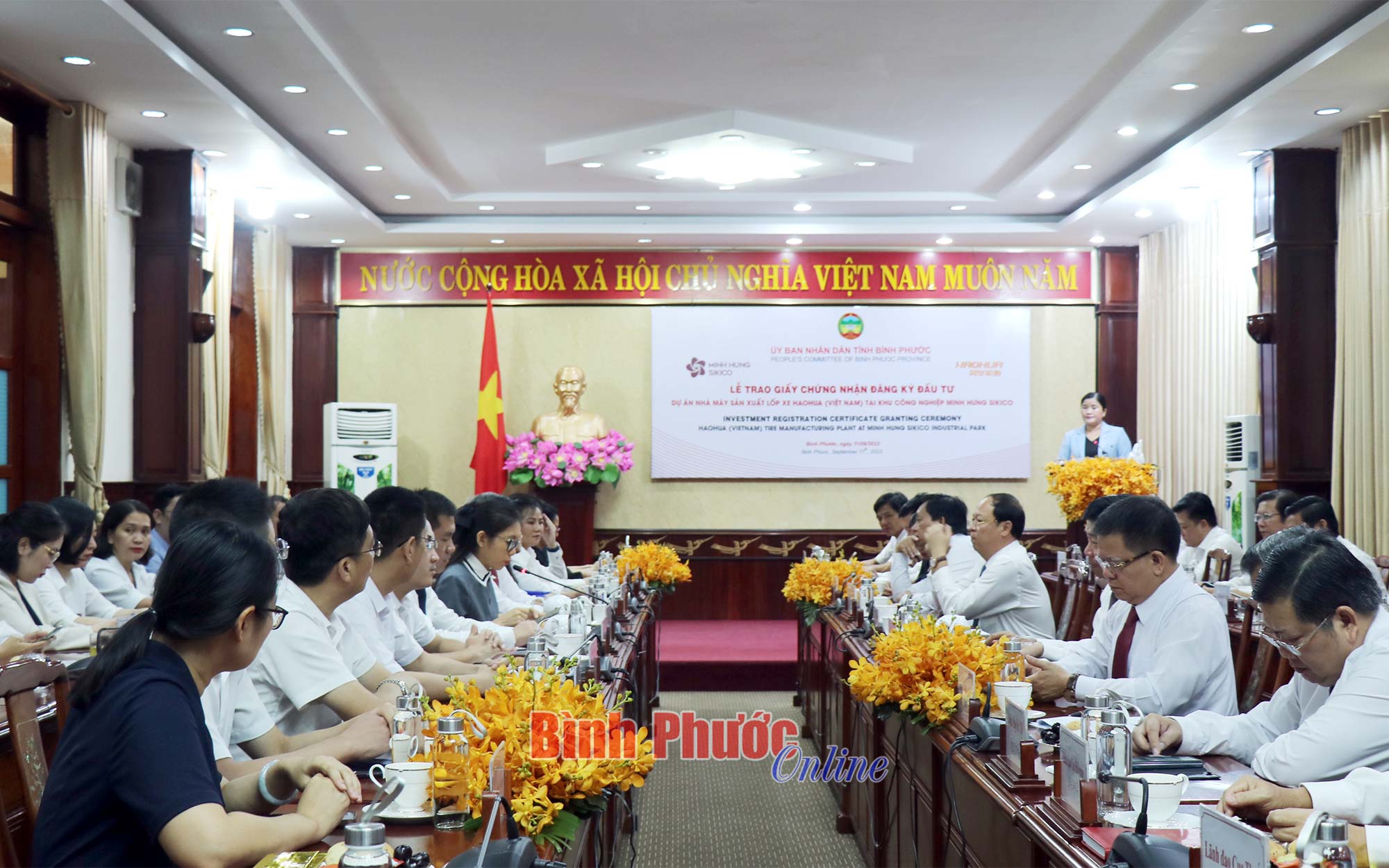 hinh_6_trao_chung_nhan_09223411092023.jpg