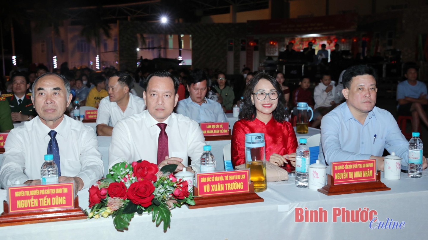 hinh_7_giao_thua_00550529012025.jpg